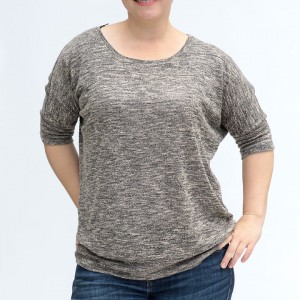 http://www.itsalwaysautumn.com/wp-content/uploads/2015/02/easy-elbow-length-slouchy-tee-sweater-how-to-sew-free-pattern-women1-300x300.jpg