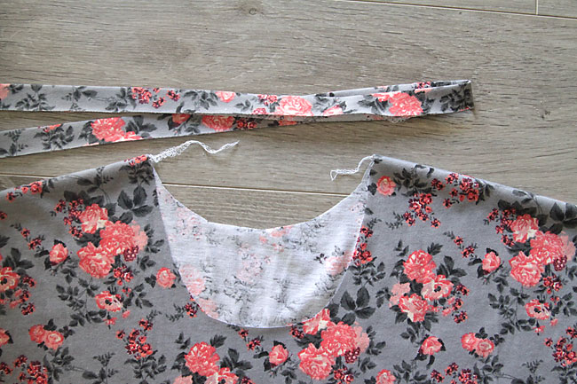 free women's t-shirt sewing pattern - this looks so easy, I bet I could make it! cute, too.