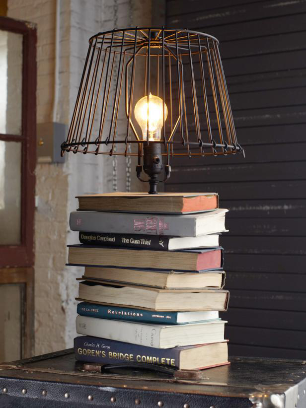 How to decorate with books and book pages - book table lamp