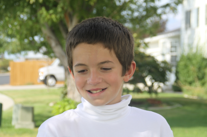 Photo of a boy at 70mm focal length