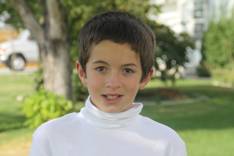 Photo of a boy at 95mm focal length