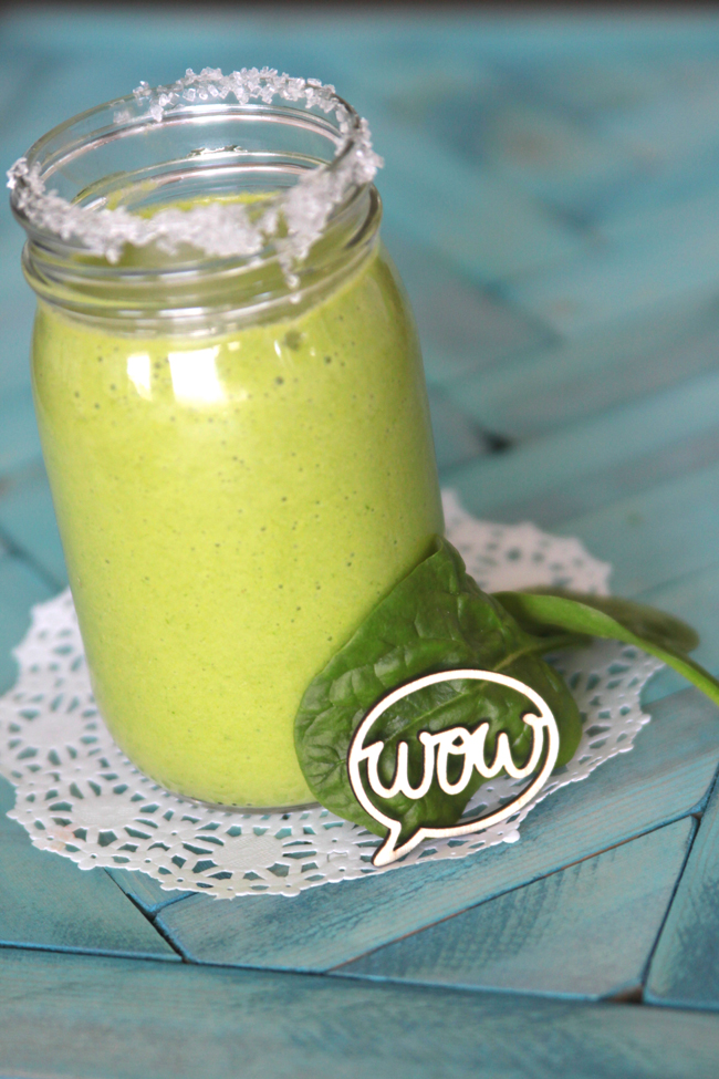 green smoothie in a mason jar