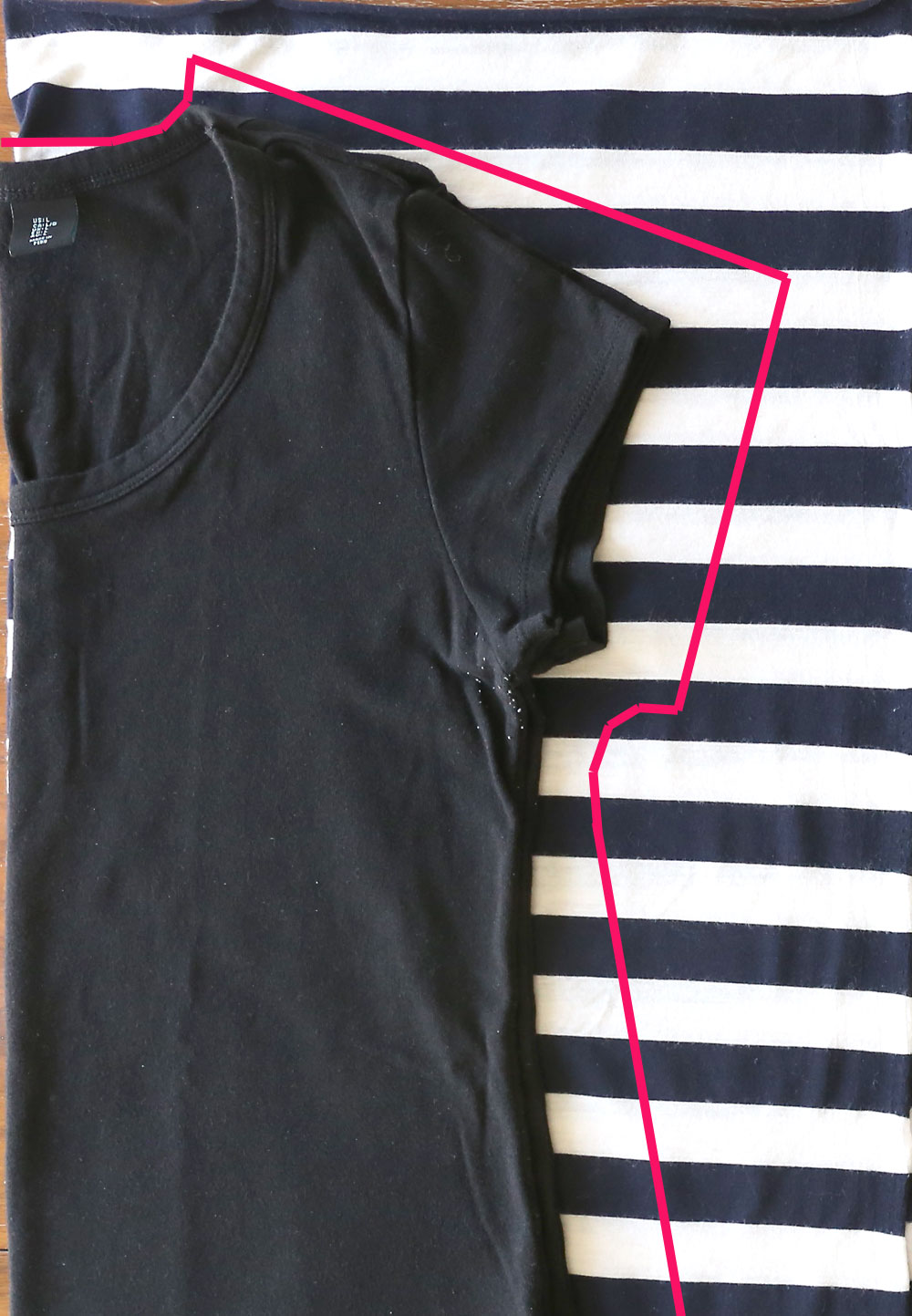Tracing around a t-shirt onto fabric