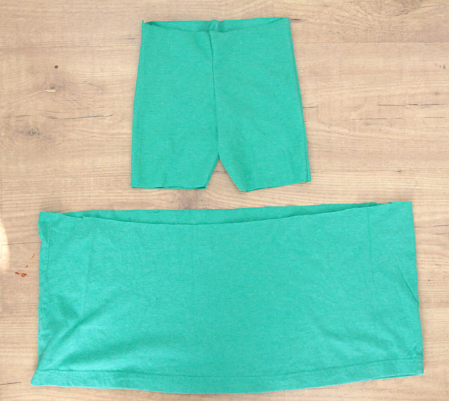 how to make a skirt with shorts attached {aka scooter skirt} It's