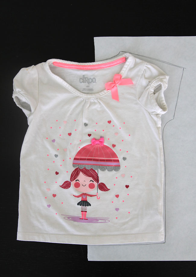 Tracing around t-shirt on paper