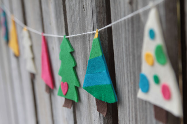 christmas tree garland made from felt