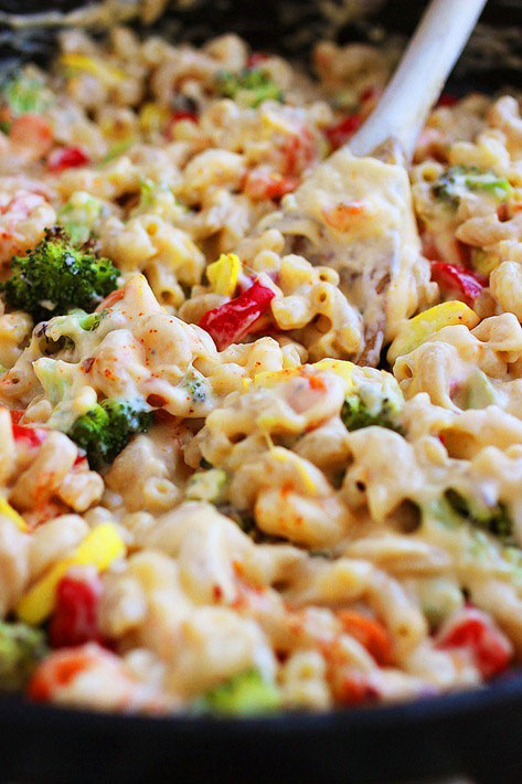 Vegetable mac and cheese