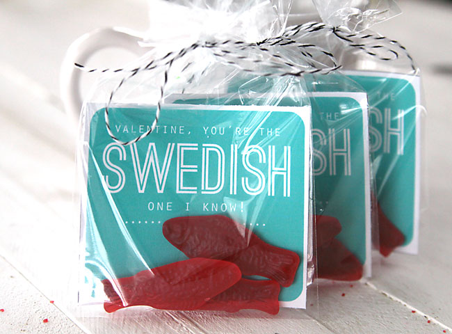 valentine-swedish-fish-easy-cheap-card-diy-day