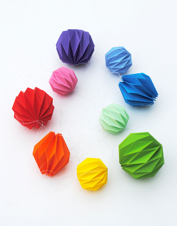 Cool origami accordian balls