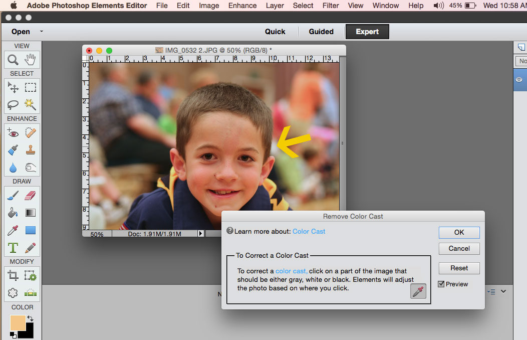 A photo open in Photoshop Elements that has the color fixed