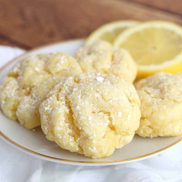 These lemon cookies taste like heaven! They're super soft and super easy to make with just 5 ingredients. Lemon cake mix cookies.