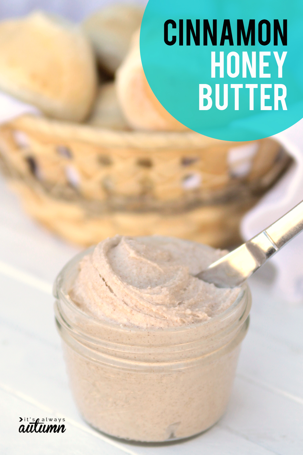 This cinnamon honey butter is absolutely delicious on roll, toast, pancakes, sweet potatoes and more!