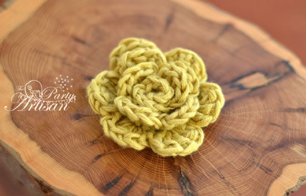 Easy crochet flower