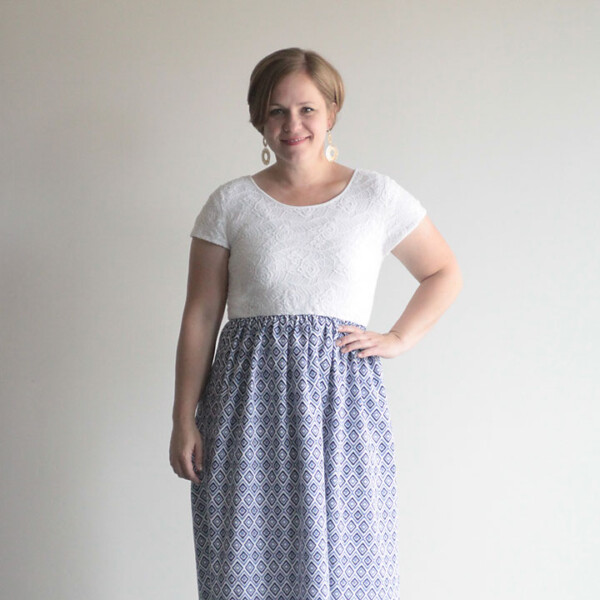 learn how to sew this cute maxi dress in just half an hour! It stars with a tee shirt and a sheet.