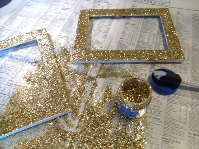 Picture frame covered in gold glitter