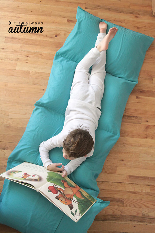 Pillow bed to sew for kids