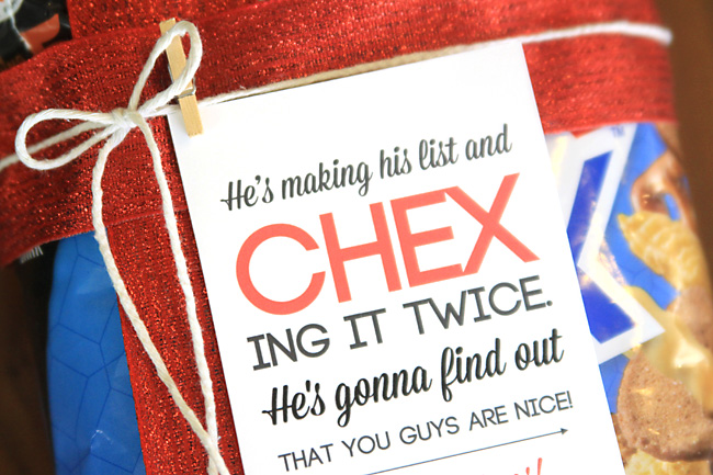 Closeup of gift tag on chex mix