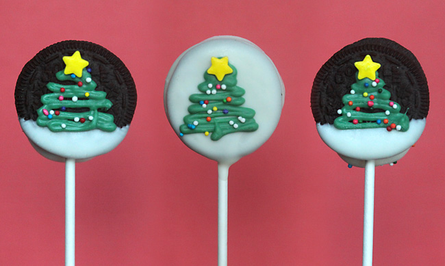 Oreo Christmas tree pops