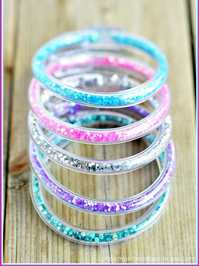 Bracelets filled with glitter