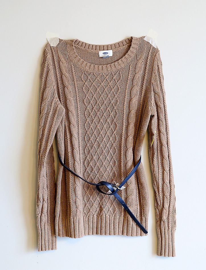 Brown Sweater and narrow leather belt