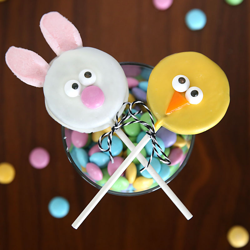 Easter Bunny and Easter Chick Oreo pops