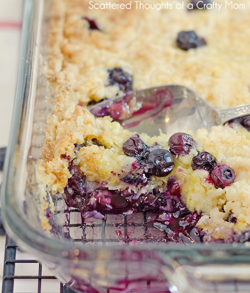 blueberry dump cake