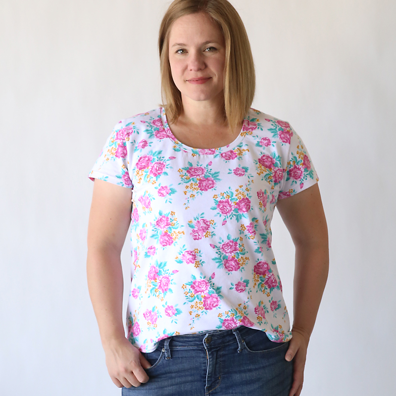 the classic tee | free pattern in women size L - It's Always Autumn