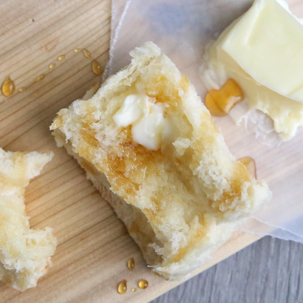 This is THE BEST easy homemade dinner rolls recipe, and there's even a video tutorial that walks you through every step of the instructions. You can use this recipe to make bread, cinnamon rolls, breadsticks, and more! It's delicious.