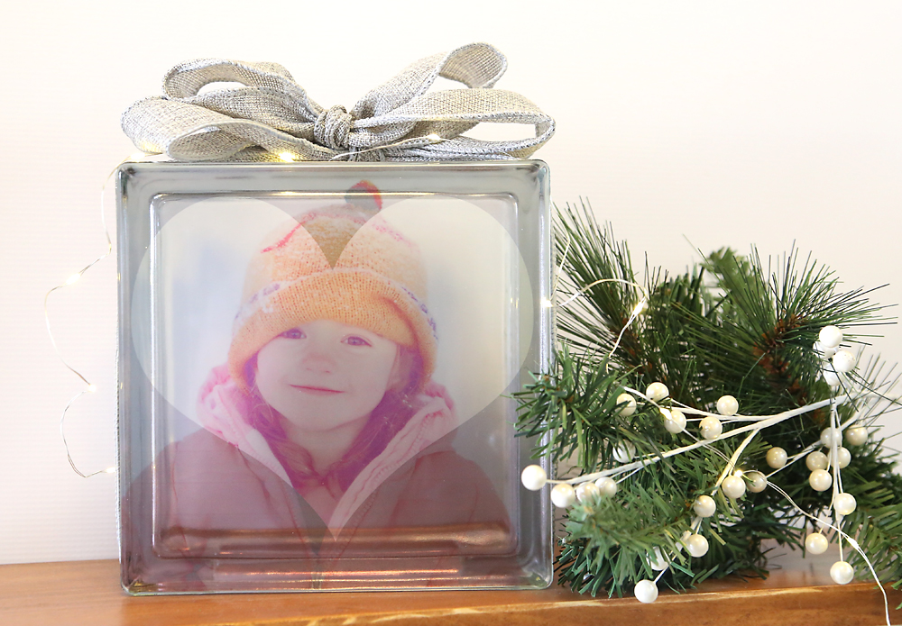 This is the absolute easiest photo transfer to glass technique ever! Print, peel + stick! Makes a great DIY Christmas gift.