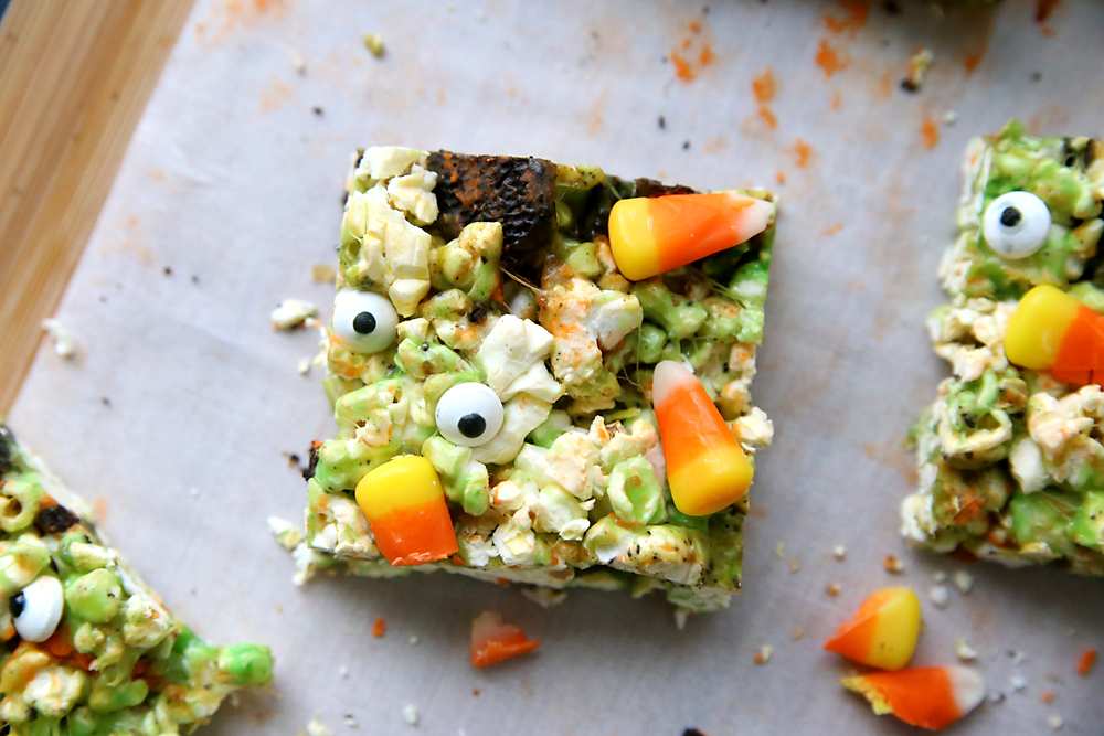 Popcorn bars with candy corn, Oreo pieces and candy eyes