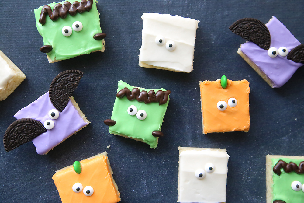 Halloween sugar cookie bars