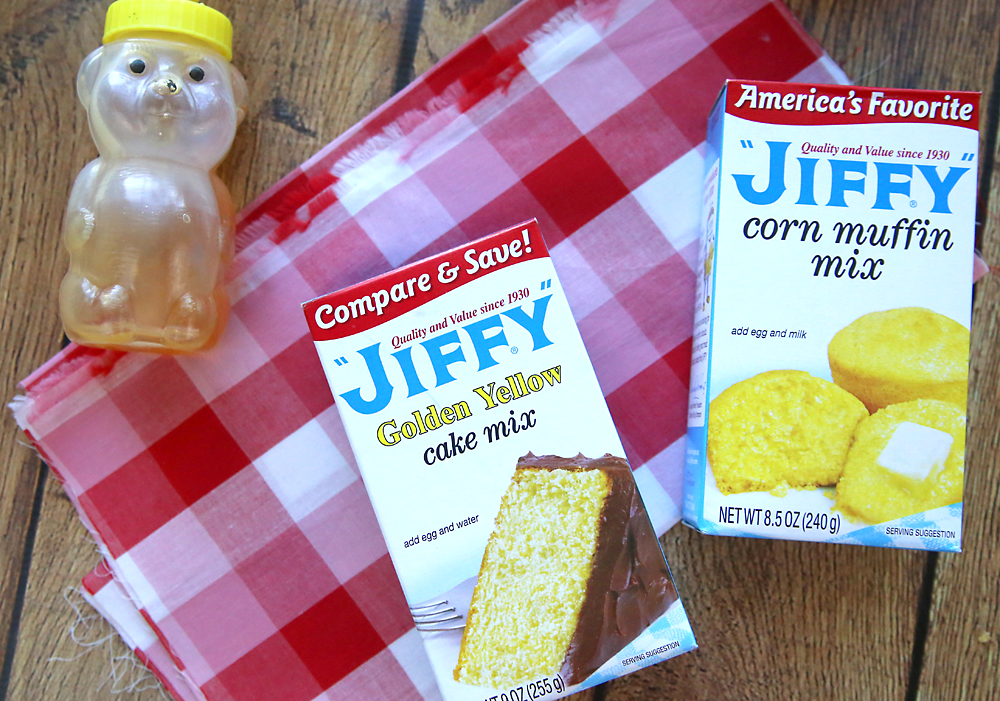 Jiffy golden yellow cake mix and Jiffy cornbread mix