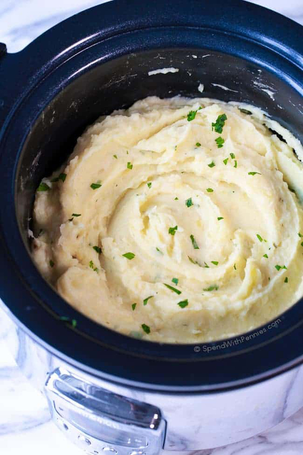 Make ahead mashed potatoes in a crockpot