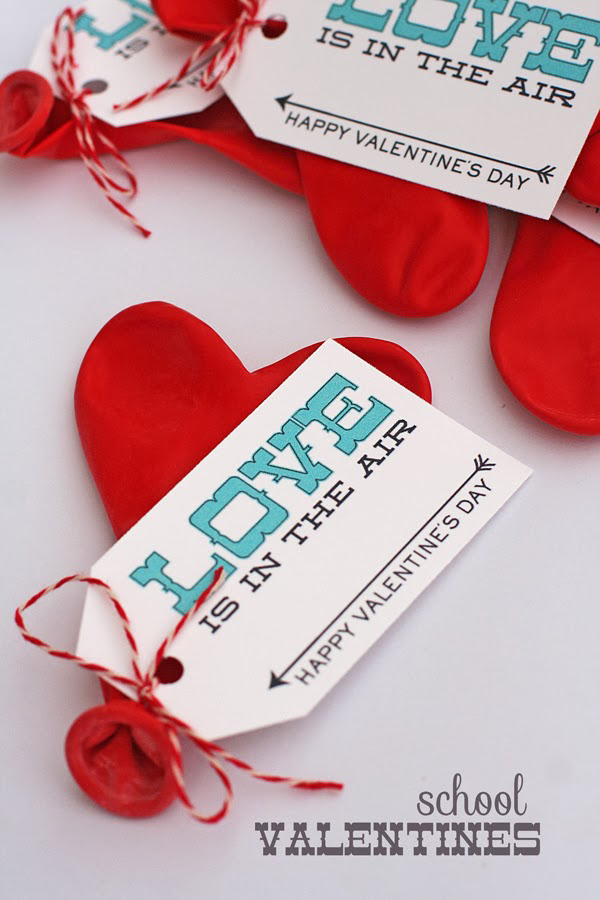 Printable Love is in the air card with a heart shaped balloon