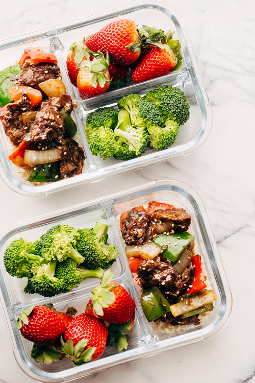 Pepper steak stir fry with broccoli and strawberries