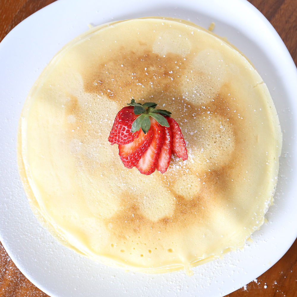 how to use a crepe maker for absolutely perfect crepes {SO EASY!} It
