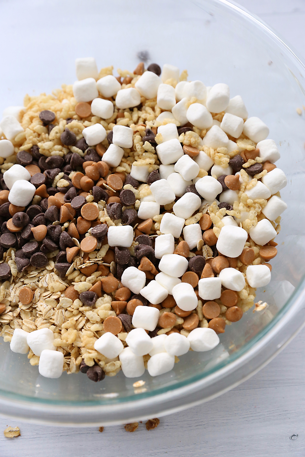 Ingredients for granola bars in a bowl