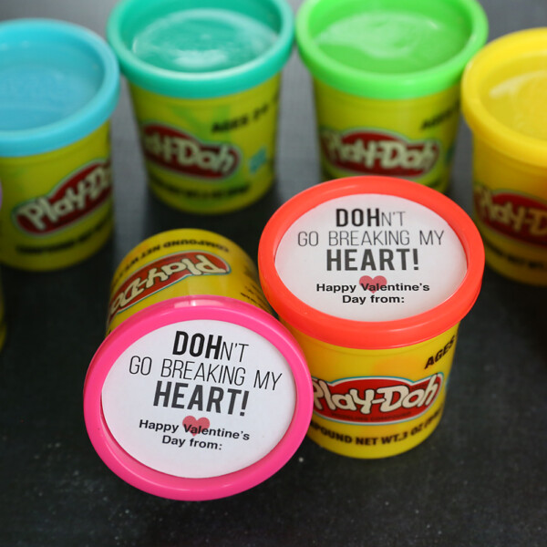 Cute Play-DOH Valentines! Easy printable Valentine's Day cards.