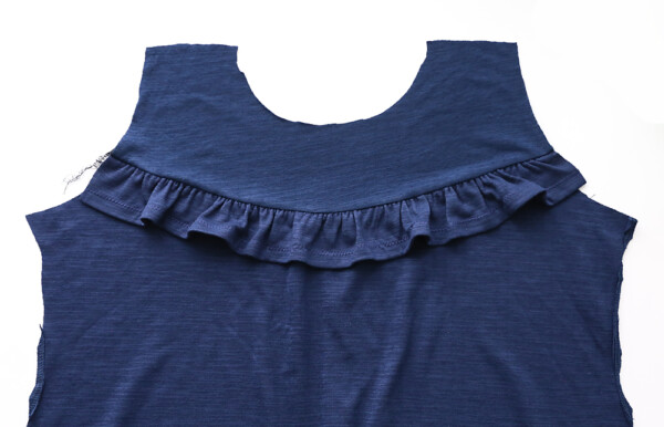 Girls' ruffle top free sewing pattern - It's Always Autumn
