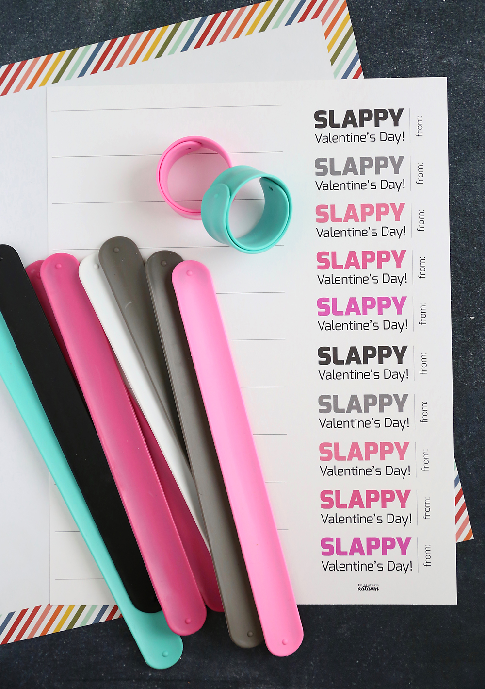 Slap bracelets and printable tags for Valentine\'s Day
