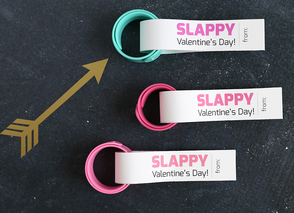 Slap bracelets with Valentine\'s Day tags