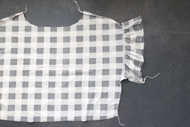 The Everyday Dress sewing pattern + ruffled sleeves - It's Always Autumn