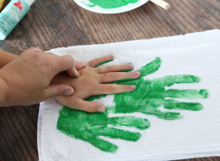 Handprint Christmas Tree Kitchen Towel {easy DIY gift} It's Always Autumn