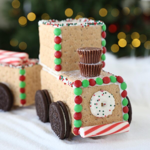 Decorated Christmas candy train made from graham crackers