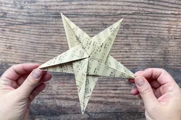 Amazing Origami: A Step-by-step Guide to Making Wonderful Paper