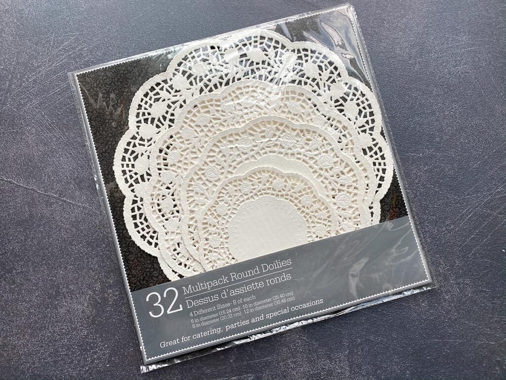 Paper Doily Snowflakes {fun Christmas craft} It's Always Autumn