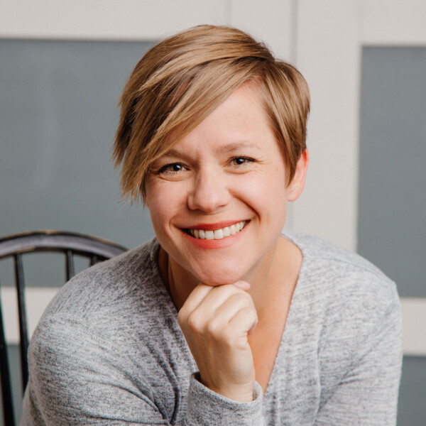 Headshot of a woman