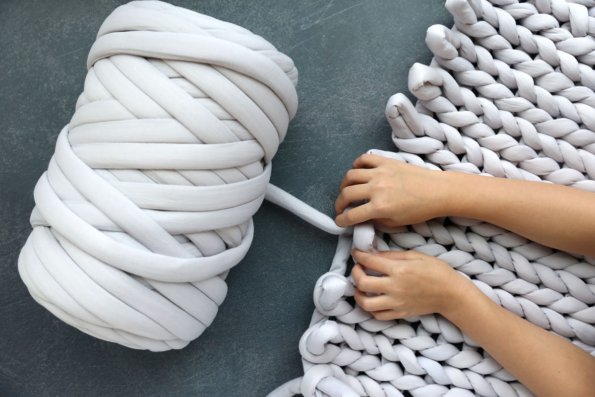 Knitting Tower - For Small Hands