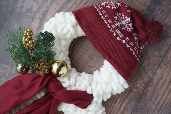 Closeup of a snowman wreath