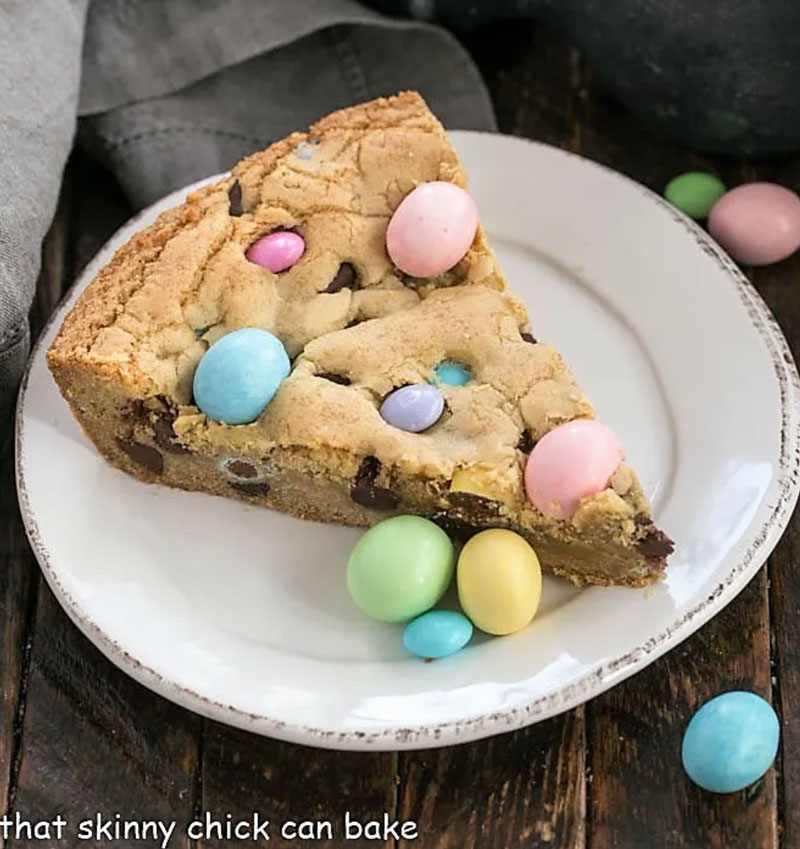 Easter cookie cake.